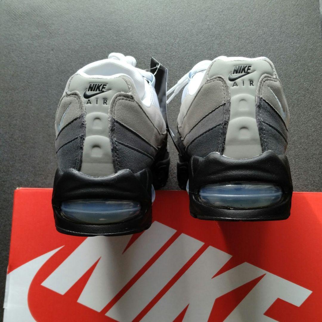 Nike Air Max 95 グレー/ホワイト 新品