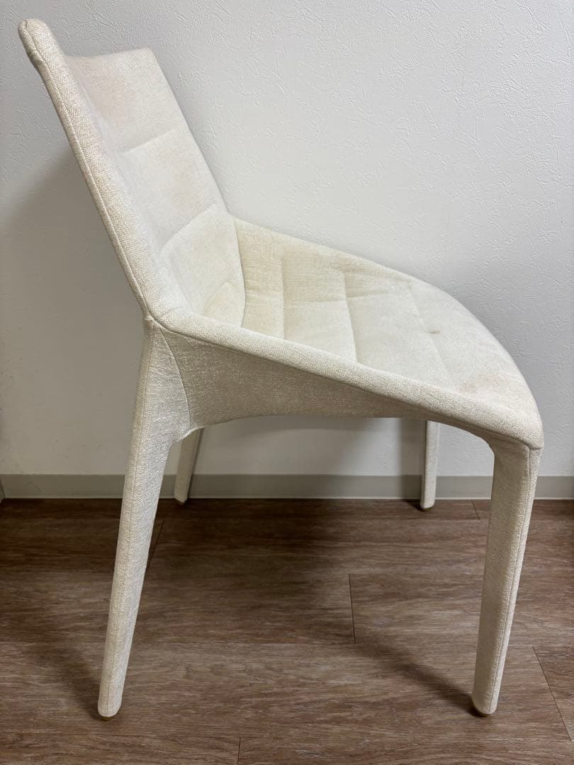 2脚 46万 Molteni&C モルテーニ OUTLINE ダイニングチェア