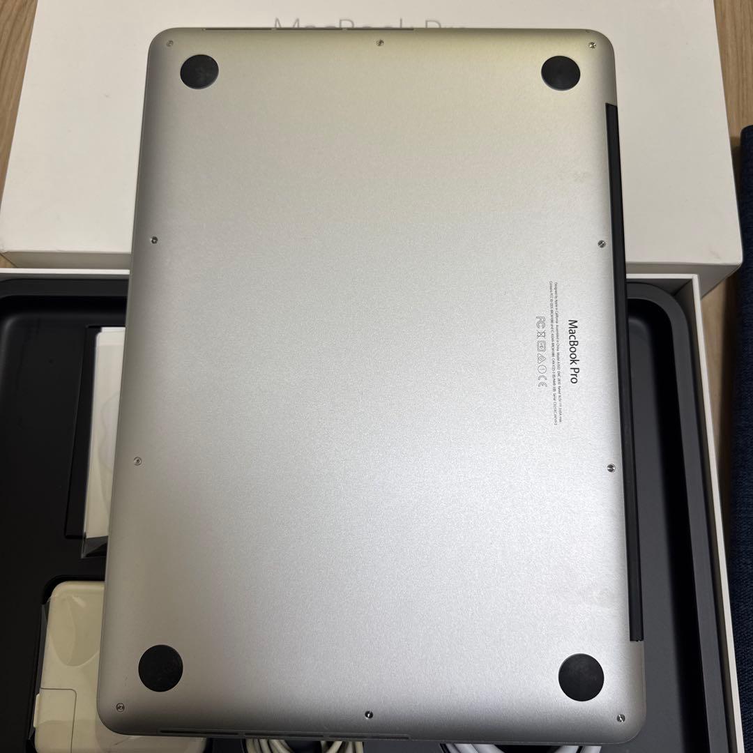 【ジャンク】MacBook Pro 2015 ディスプレイ不具合(付属品完備)