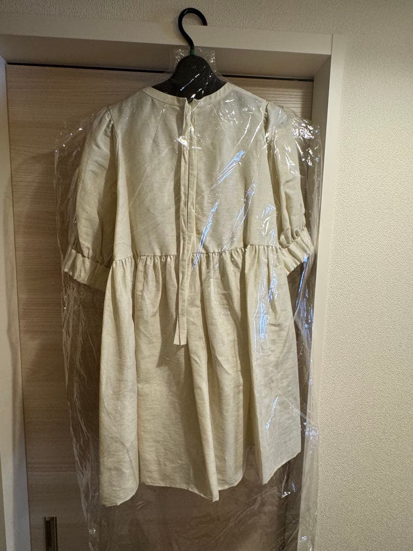 新品未使用品　yori トップス