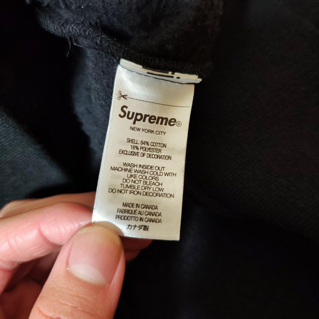 supremeSロゴジップパーカー