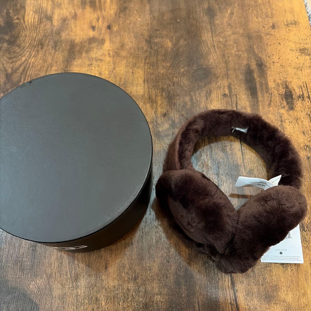 UGG ブラウンファー耳あて・イヤーマフ