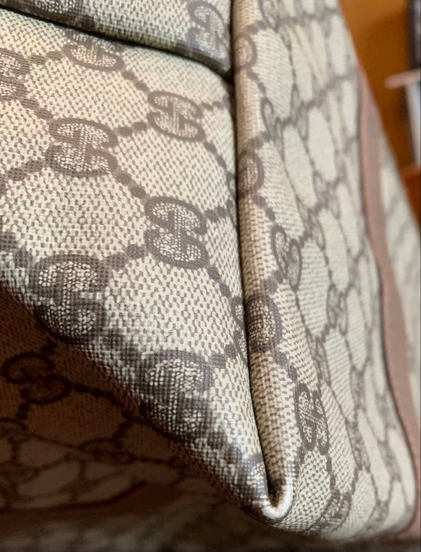 Gucci GGパターン トートバッグ 大きめ