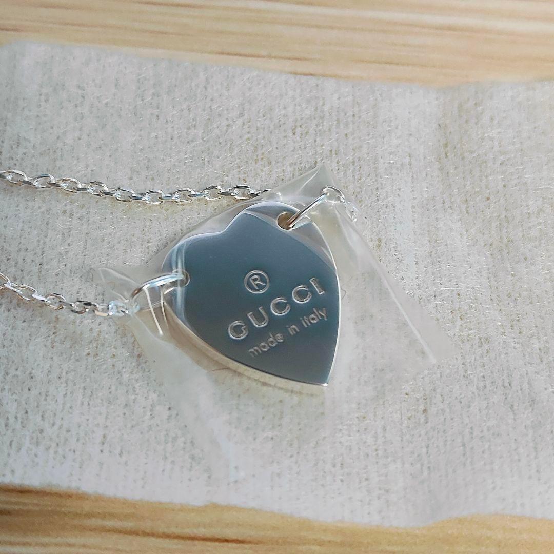 GUCCI グッチ ブレスレット 223513-J8400 ハートロゴプレート