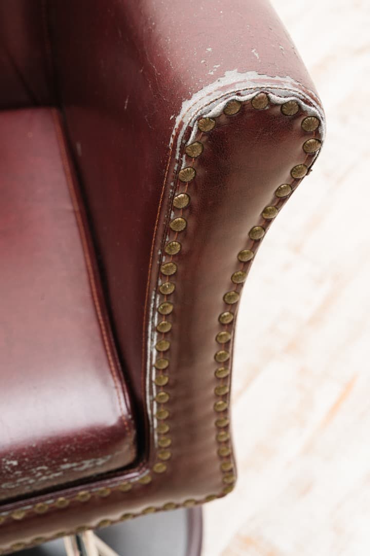 スタイリングチェア ビューティガレージ BELTA 美容室