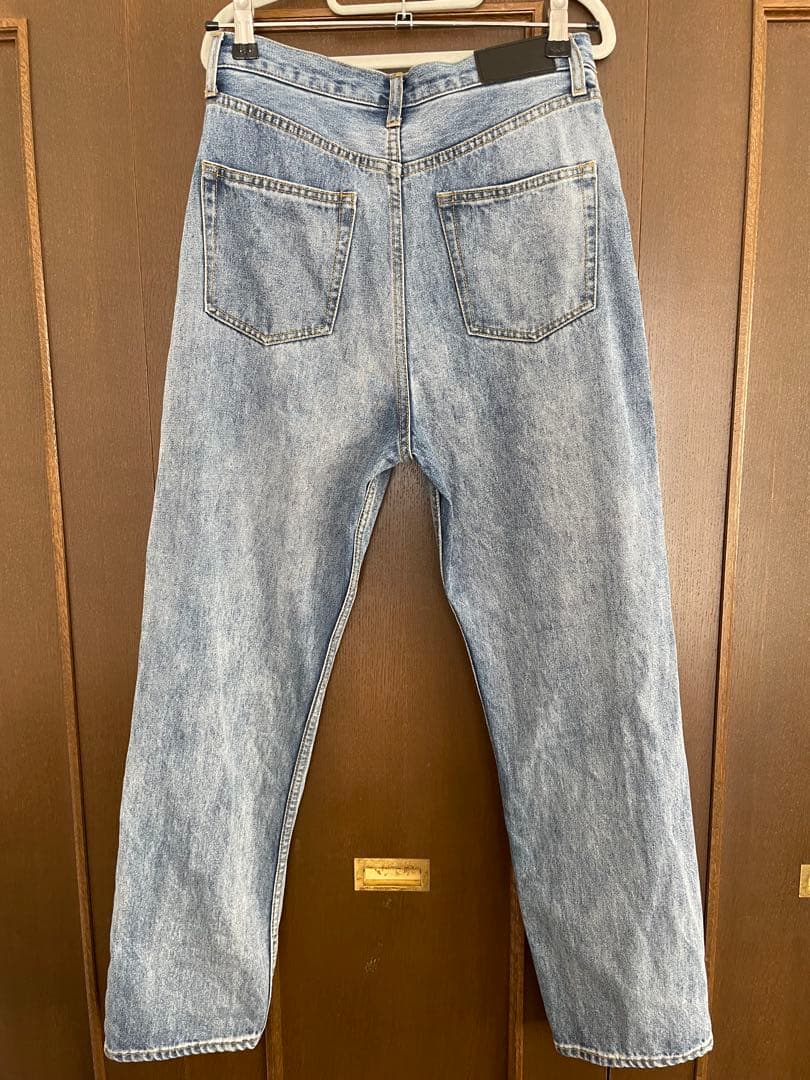 マルゥユナイテッドアローズ　　スリムデニムパンツ