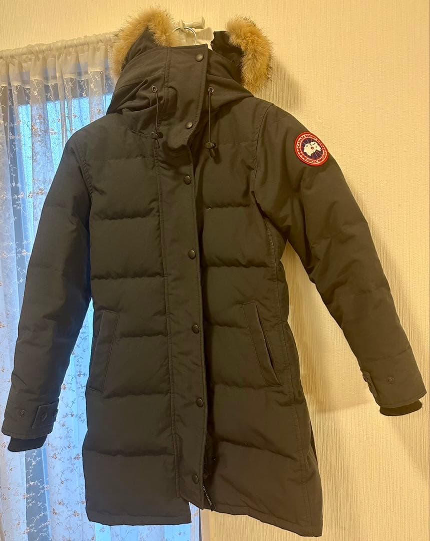 カナダグース　ダウンジャケット