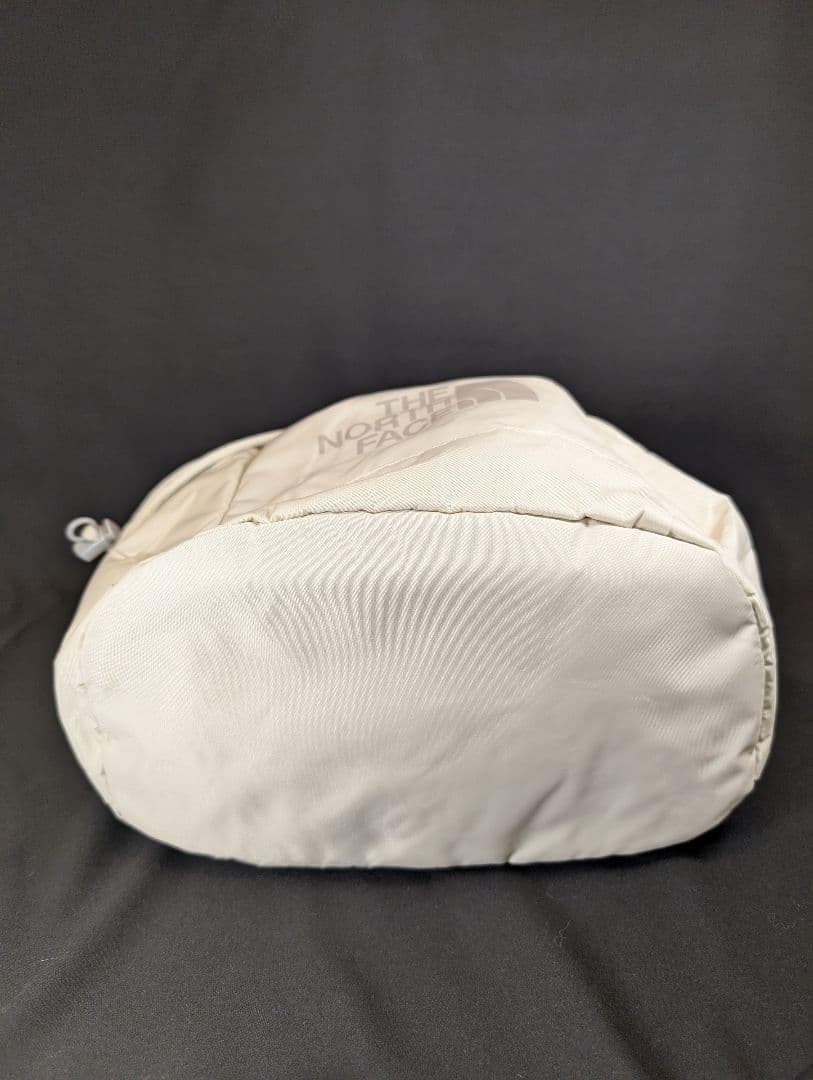 ✨️新品 ノースフェイス W LIGHT BONNEY PACK ホワイトサンド
