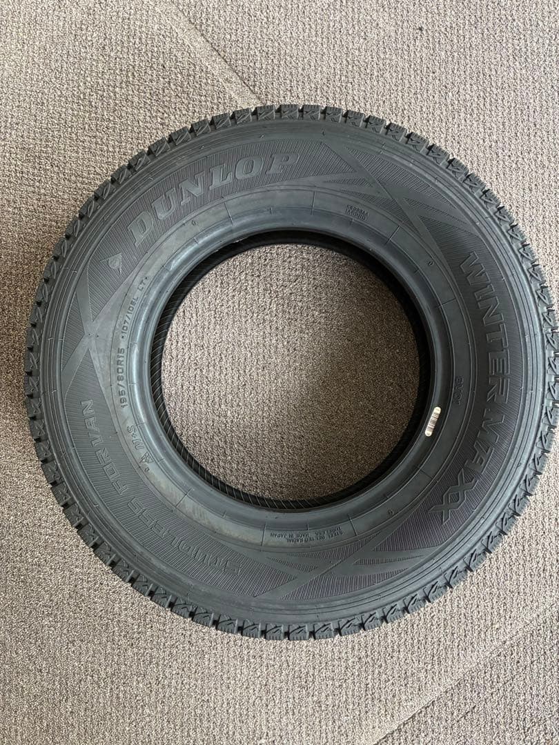 DUNLOP WINTER MAXX SV01 195/80R15 4本値下げ