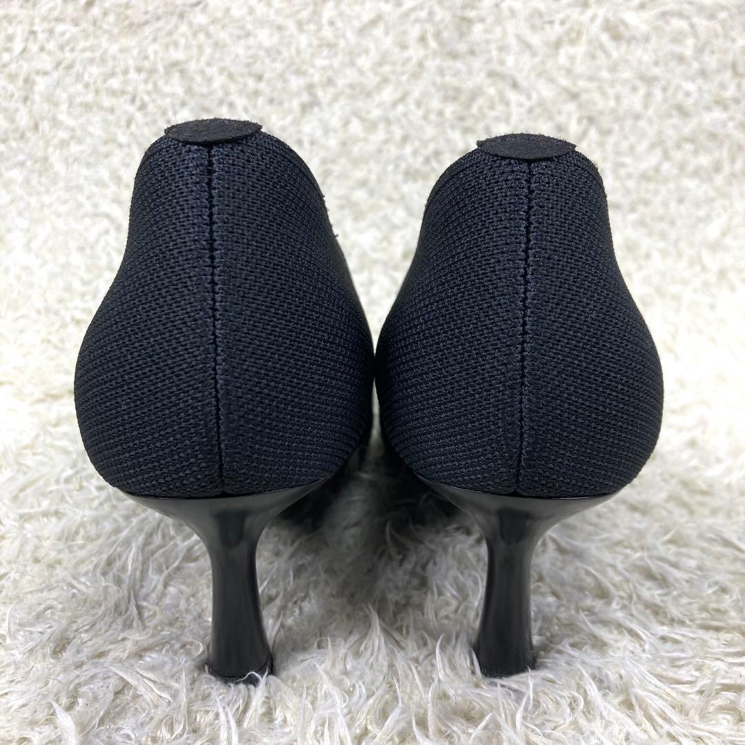 『未使用級』VIVAIA パンプス Vカット ポインテッドトゥ ヒール ブラック
