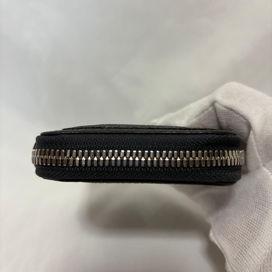 【美品】ITTI イッチ ブラック レザー シボ革 ラウンドジップ 折り財布