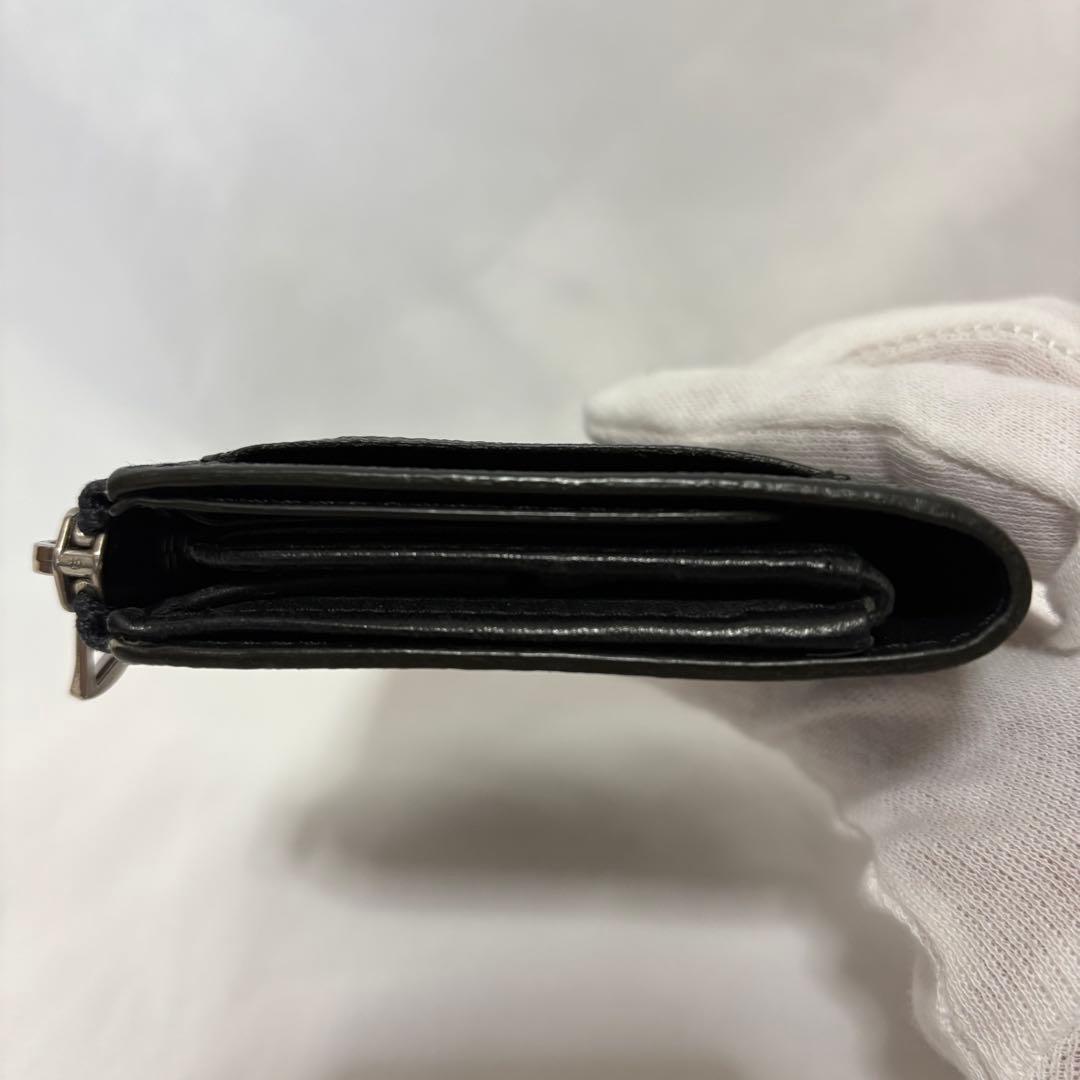 【美品】ITTI イッチ ブラック レザー シボ革 ラウンドジップ 折り財布