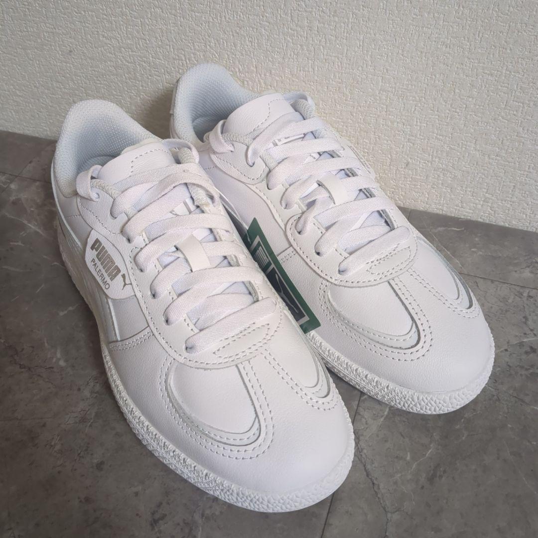 極美品☆23.5㎝ PUMA パレルモ モーダ ホワイト レザー スニーカー 白