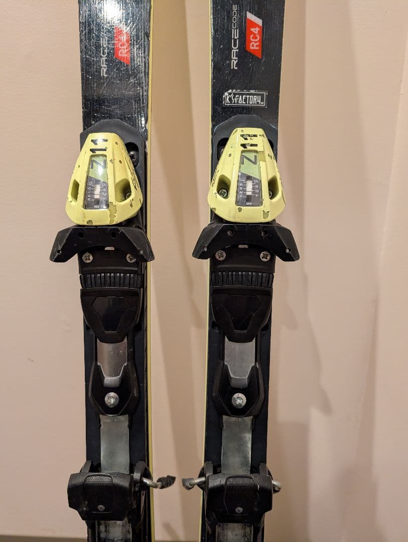 FISCHER RACE CODE RC4 スキー板 Z11バインディング