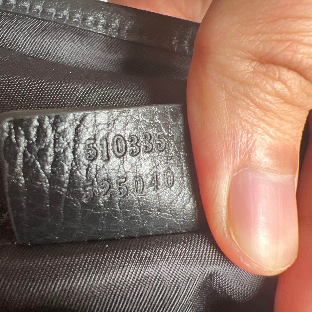 GUCCI ブラック メッセンジャーバッグ　GGナイロン 510335