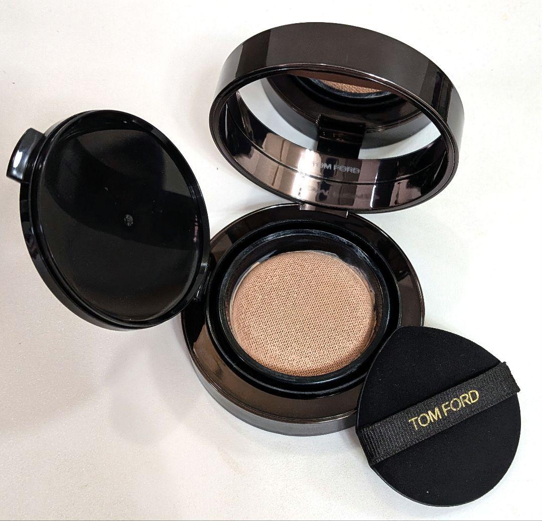 TOM FORDトムフォード クッションファンデーション 0.4 ローズ