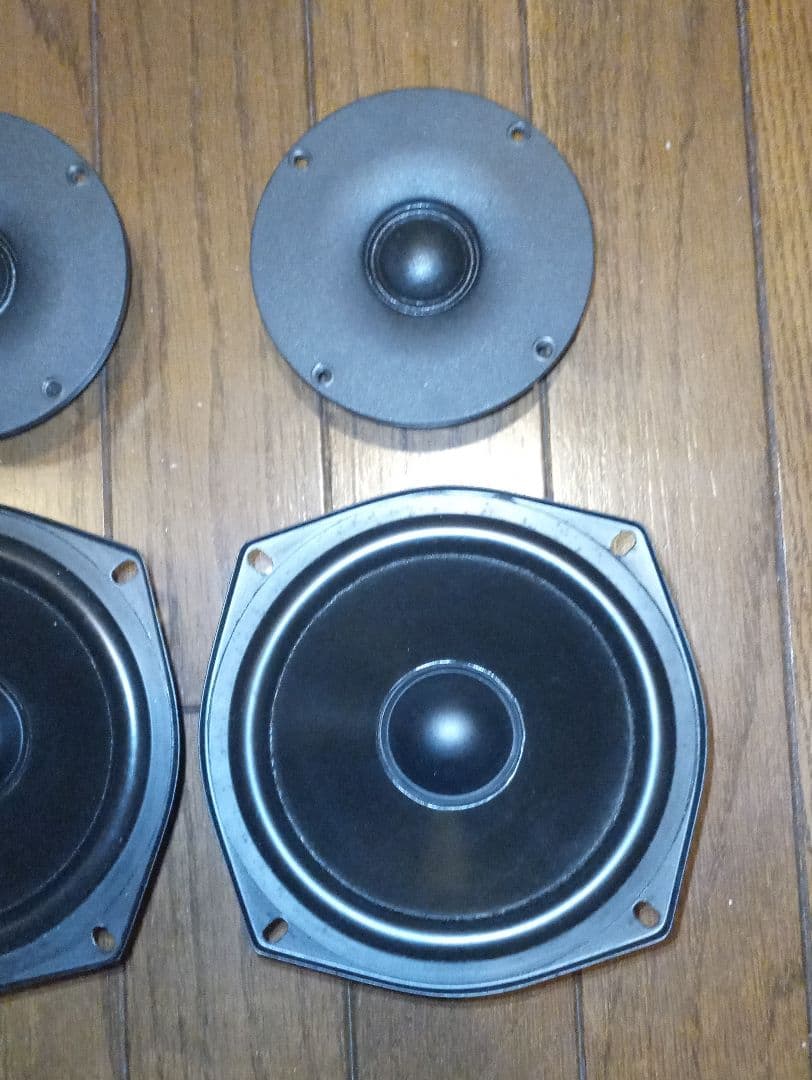 デンマーク製 Peerless 13cmウーファー・2.5cmトゥイーター
