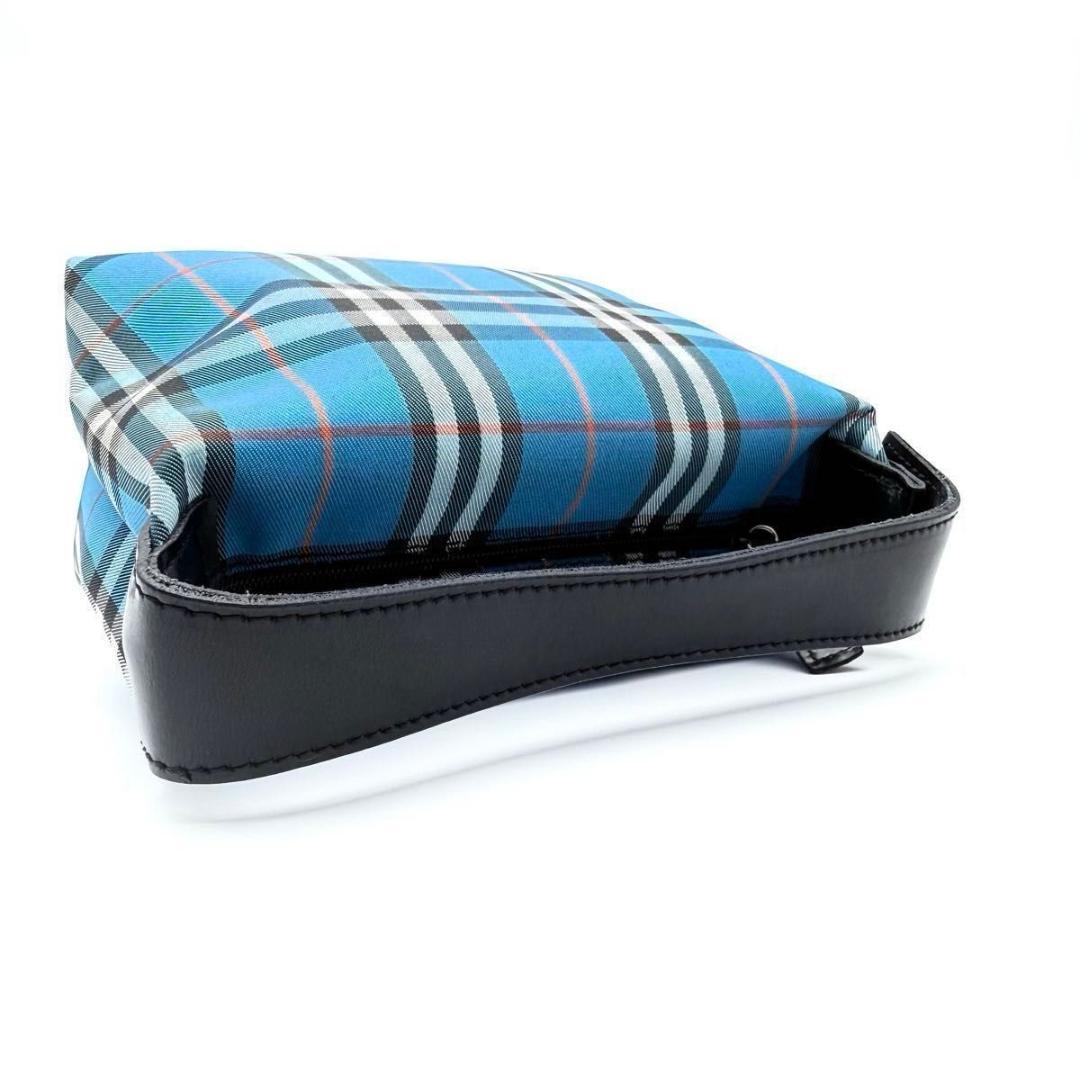 【極美品】BURBERRY バーバリー　ノバチェック　アクセサリーポーチ