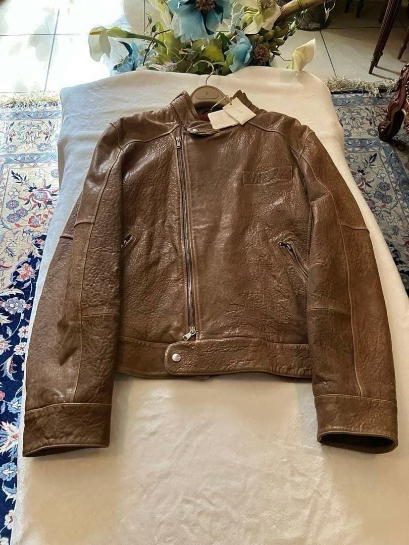 ブルネロクチネリbrunello cucinelli レザーライダースジャケット