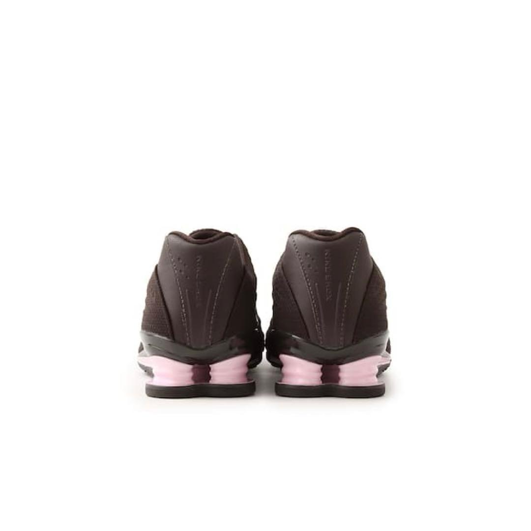 靴 25.5 NIKE W SHOXZ VELVET BROWN CHOCOLATE