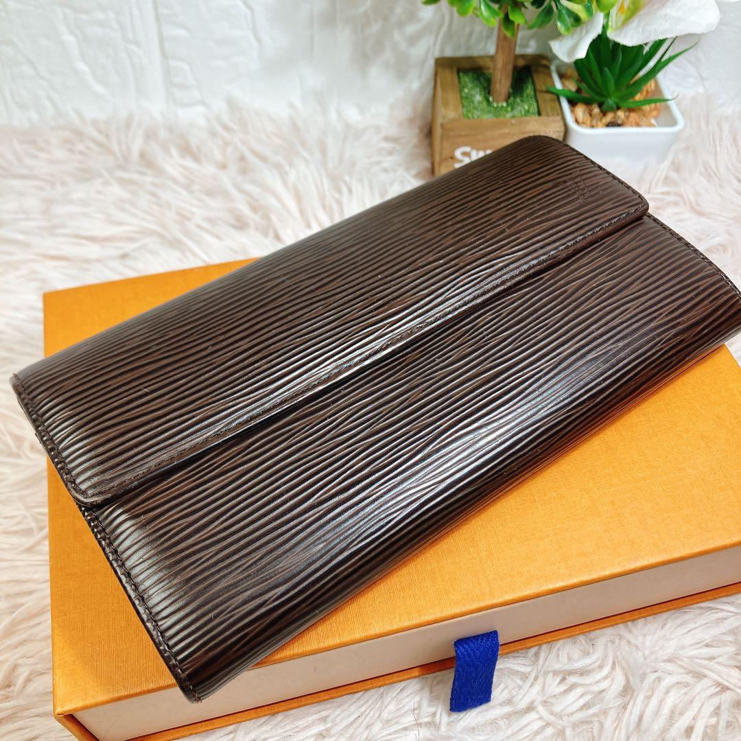 超美品 ルイヴィトン エピ ポルトフォイユ サラ ブラウン クレディ モネ