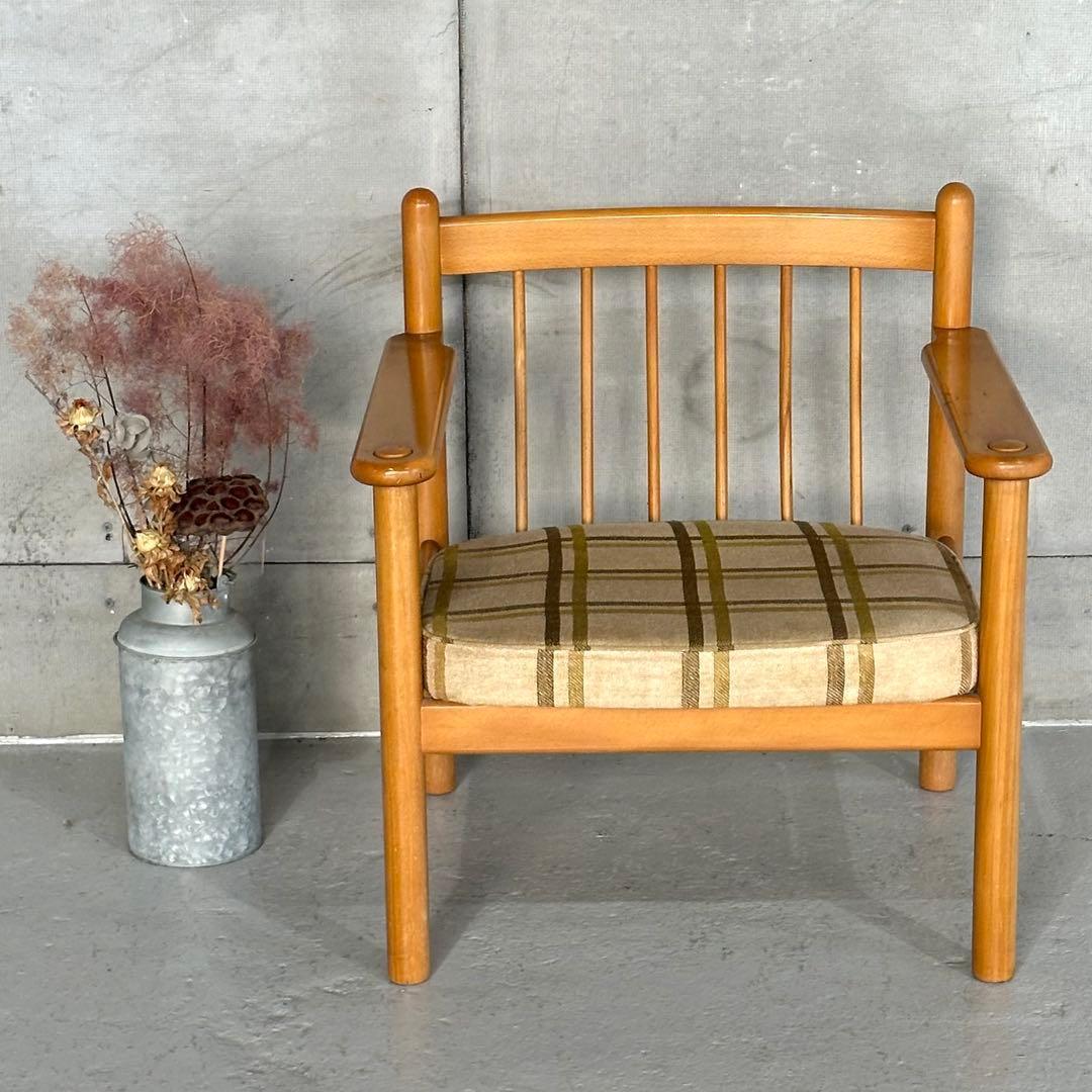 ✿昭和レトロ✿ カリモク ヴィンテージ木製チェア クラシック 布座面チェア②