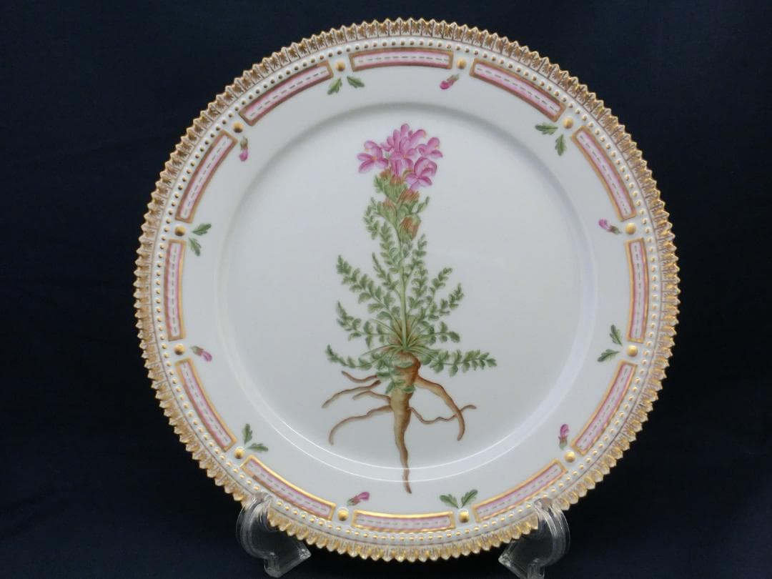 『ロイヤルコペンハーゲン』フローラダニカ22ｃｍプレート