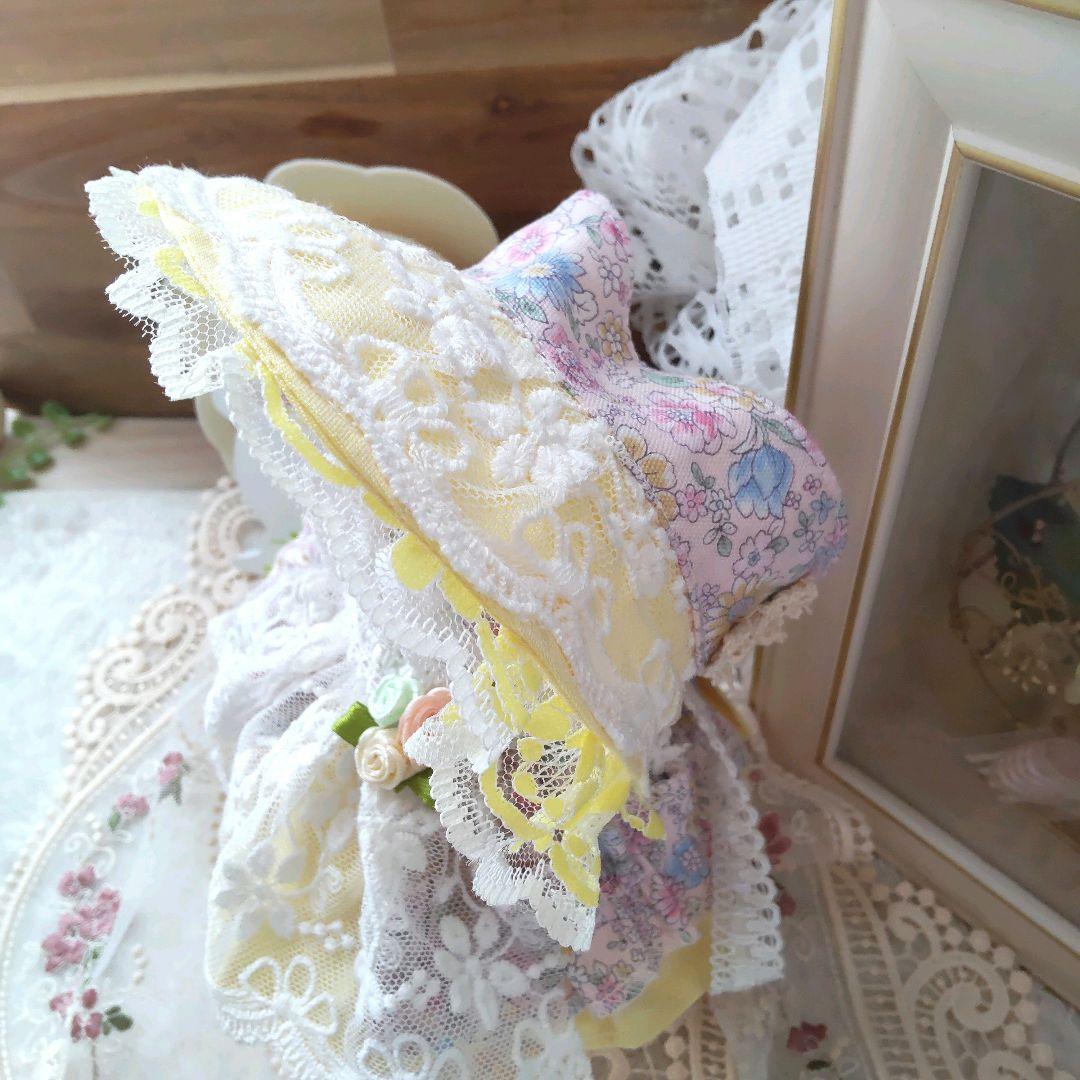 【世界で１着】エプロン付　４点セット　小花イエロー　ドレス　１６cm　ぬい服