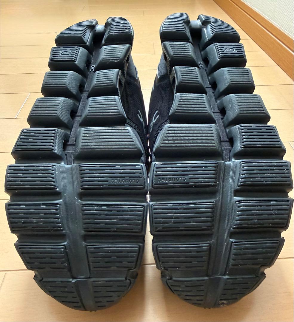 靴 on Cloud 5 Waterproof 27.5