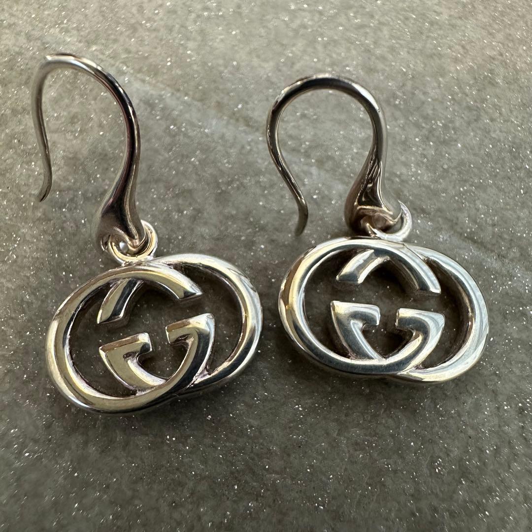 GUCCI グッチ　インターロッキング　ピアス　GG