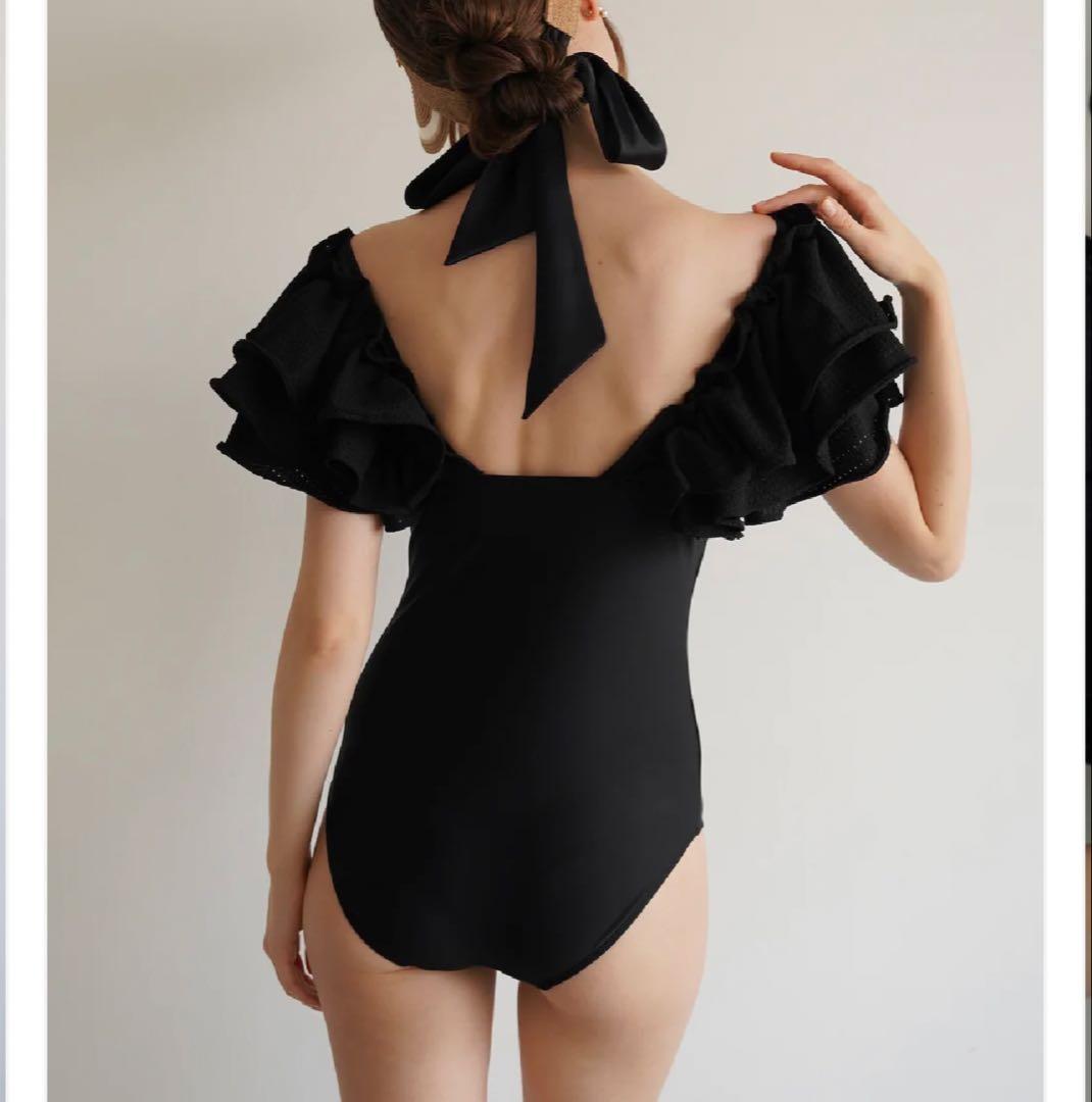 Acka. ruffle volume swimwear 水着