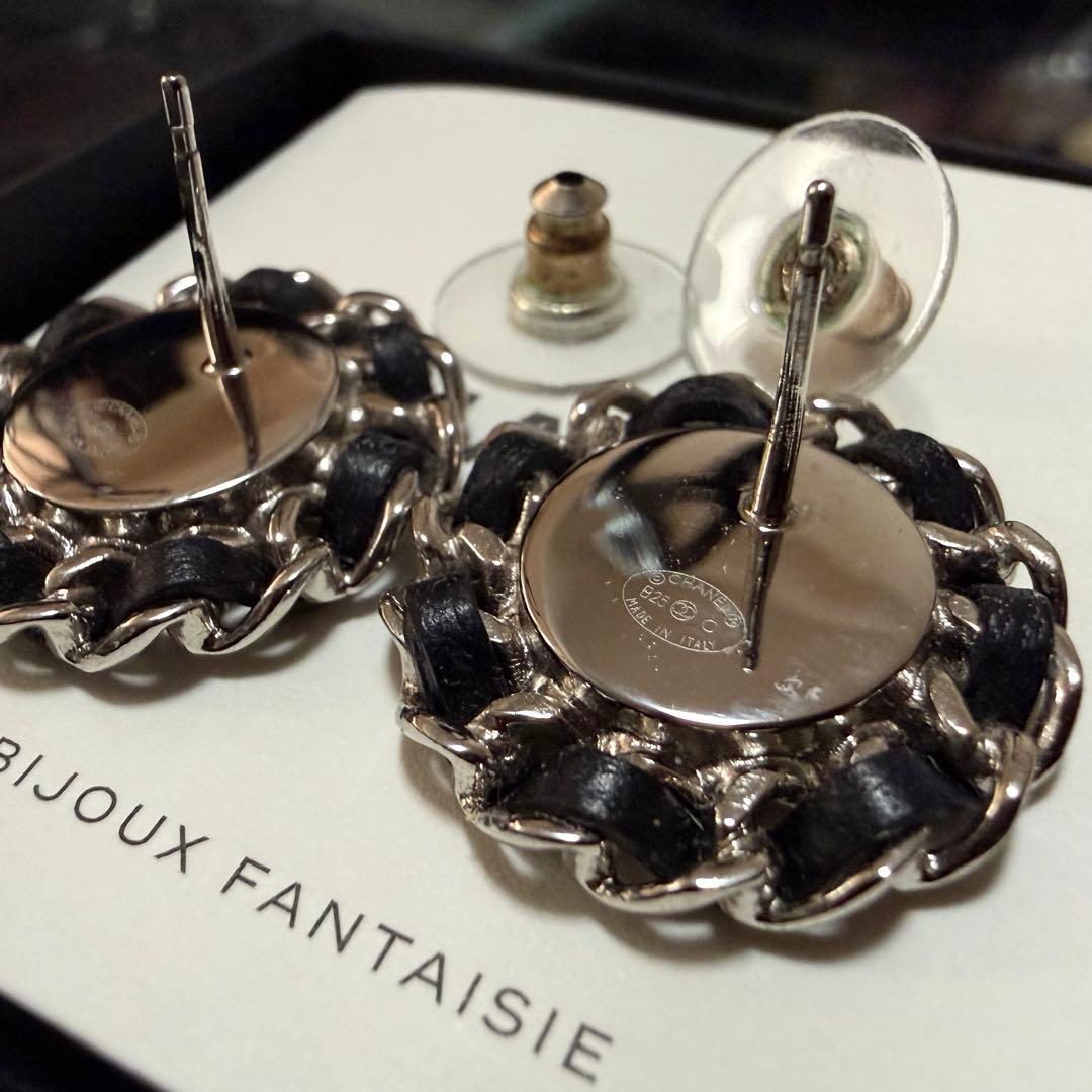 CHANEL ピアス ラムスキン CCロゴ シルバー