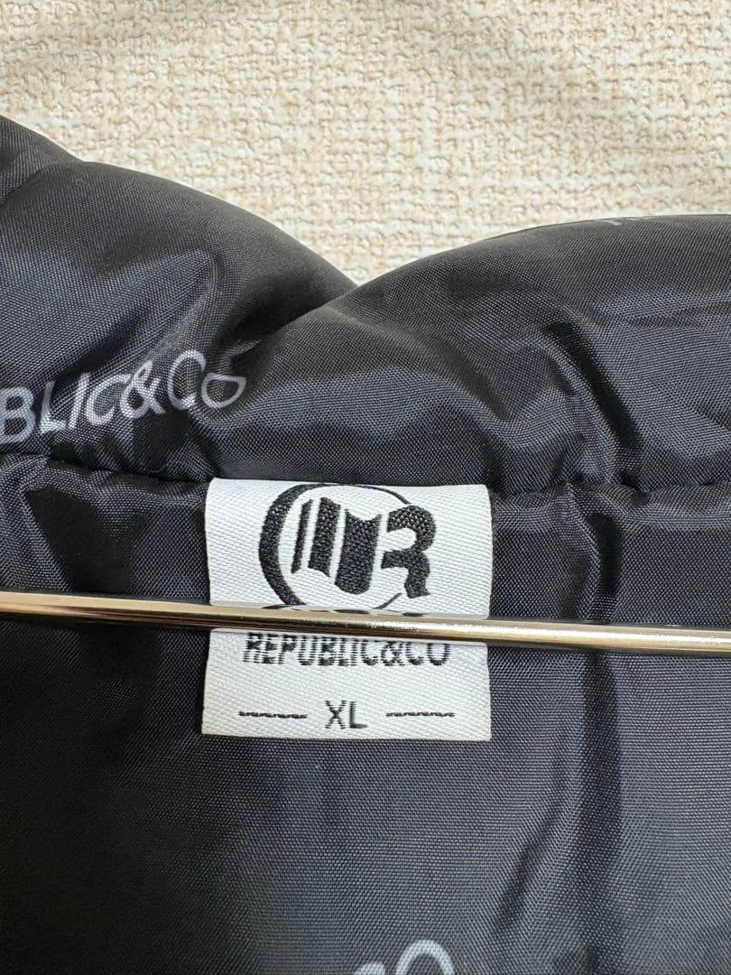 republic&co スノーボードウェア