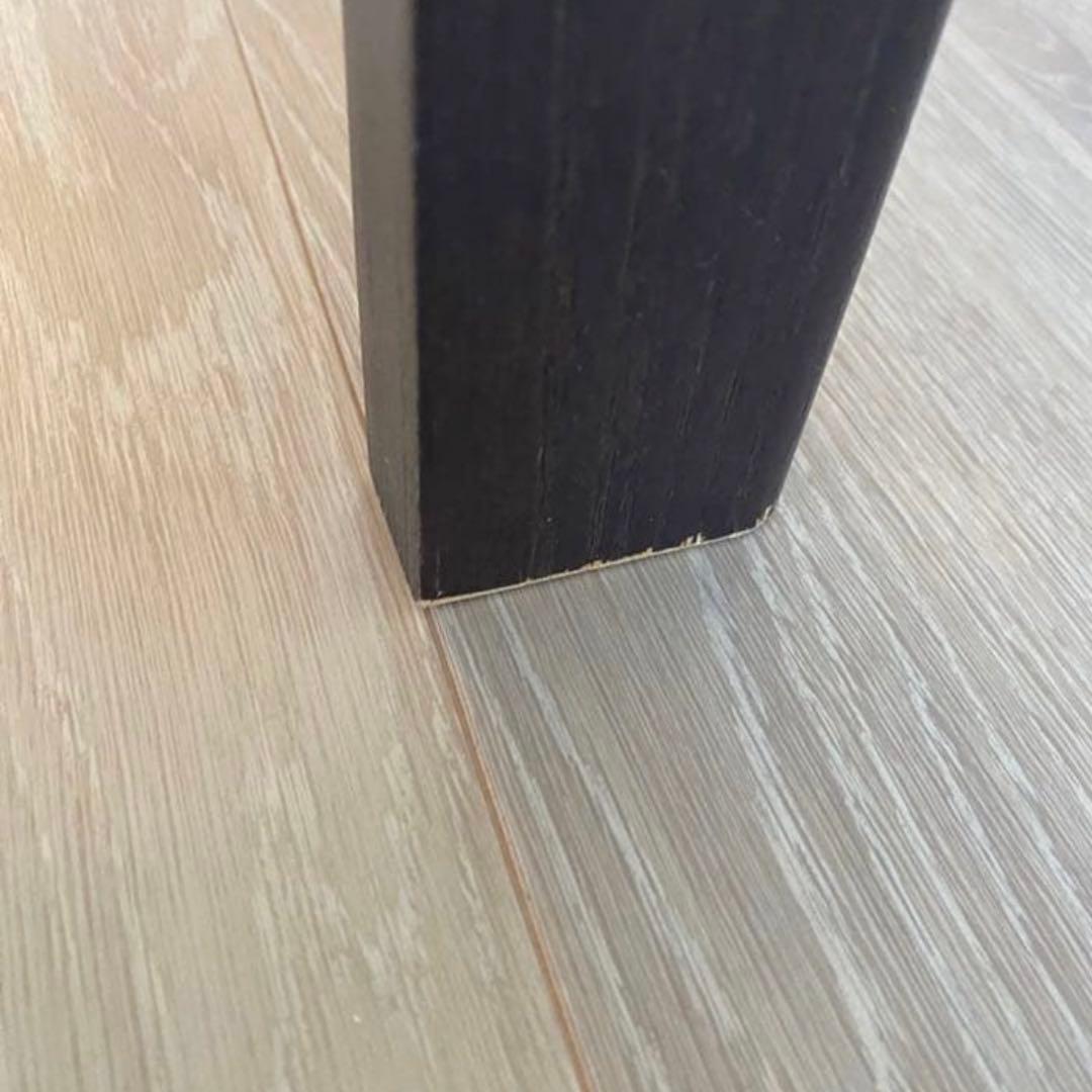 IKEA伸縮式テーブル　エーケダーレンEKEDALEN