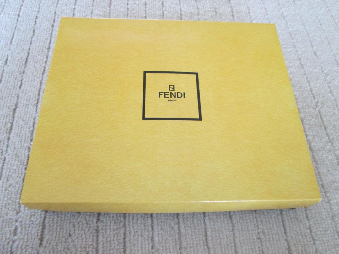 新品未使用　FENDI　フェンディ　タオルセット