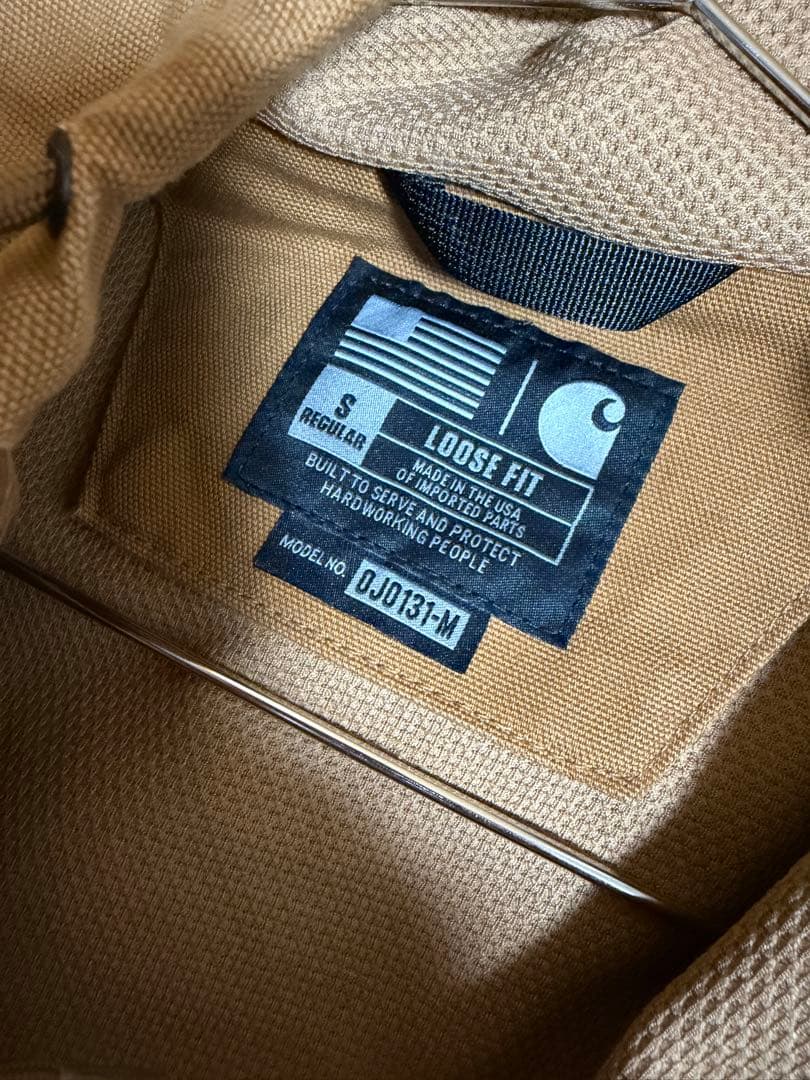 超美品　カーハート carharttアクティブジャケット　S