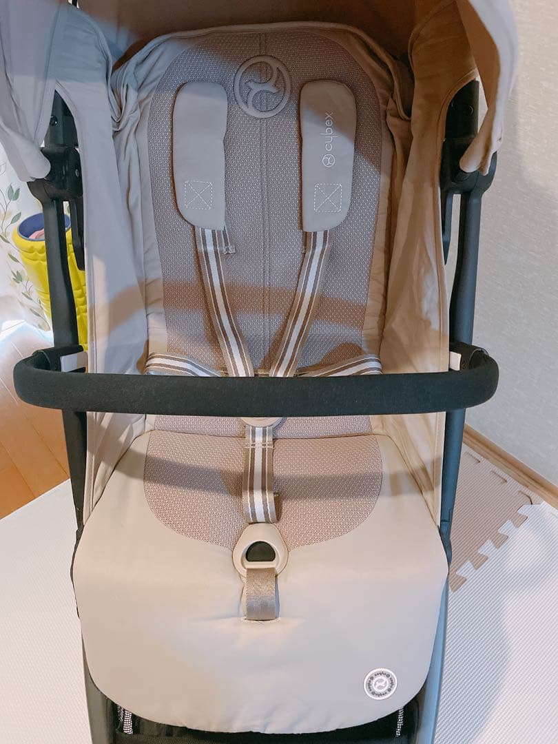 【美品】サイベックス リベル アーモンドベージュ バンパー付き