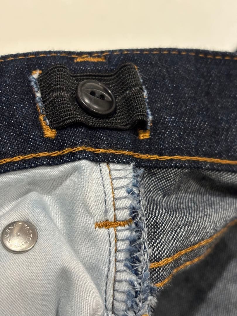 「カジュアルすぎない大人顔」新定番のテーパードデニム インディゴ Mサイズ