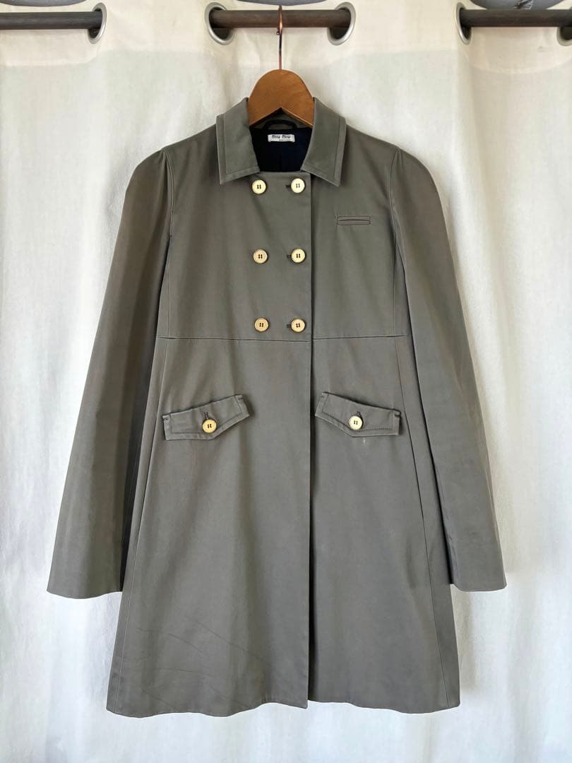 Miu Miu（ミュウミュウ）カーキ ダブルブレストコート