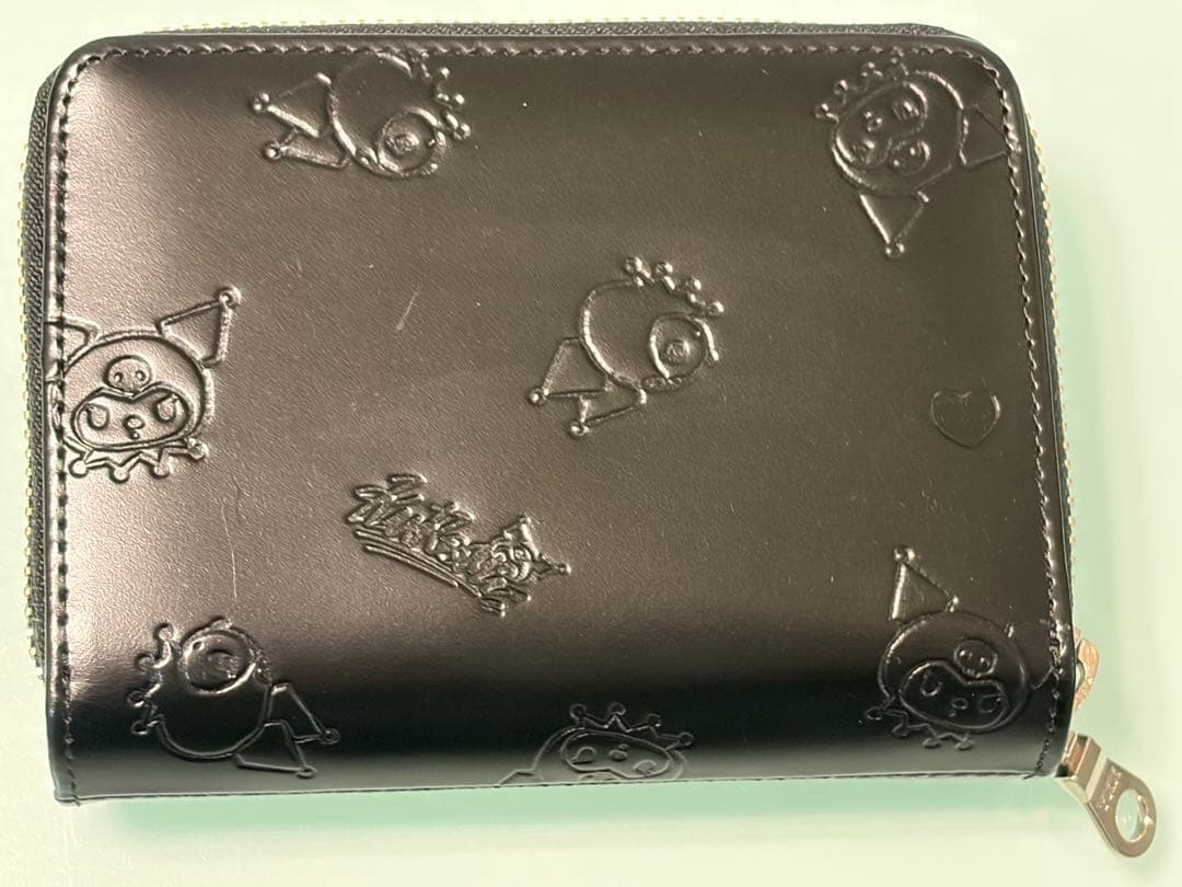 ⭐︎新品未使用⭐︎クロミKUROMI 二つ折り財布