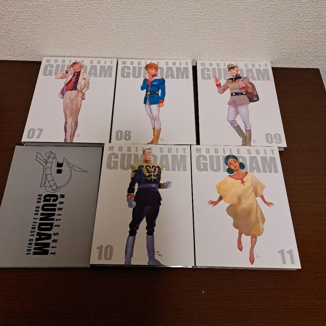 機動戦士ガンダム DVD-BOX 1・2〈初回限定生産・6枚組＋5枚組〉