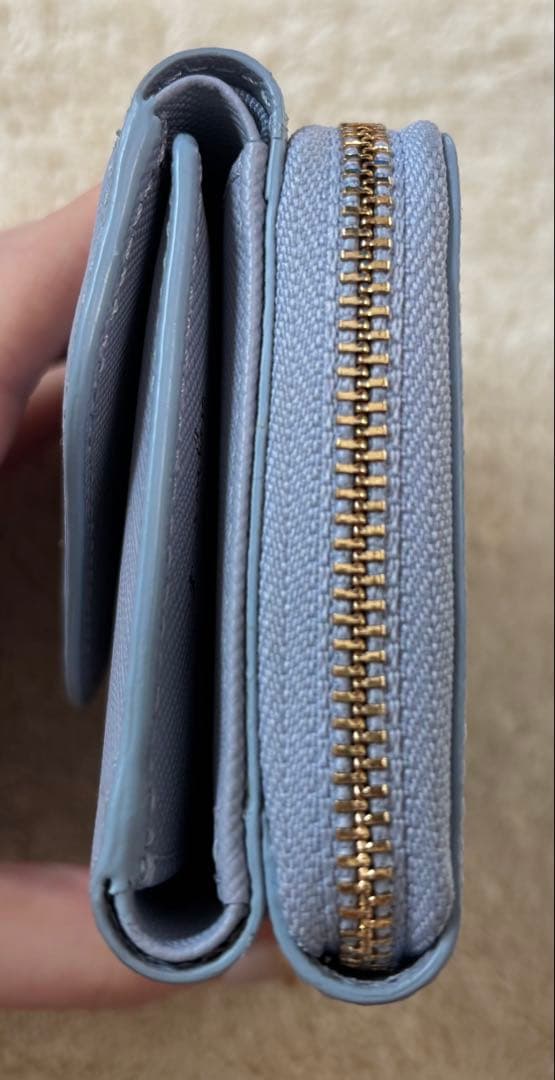agnès b. 三つ折り財布