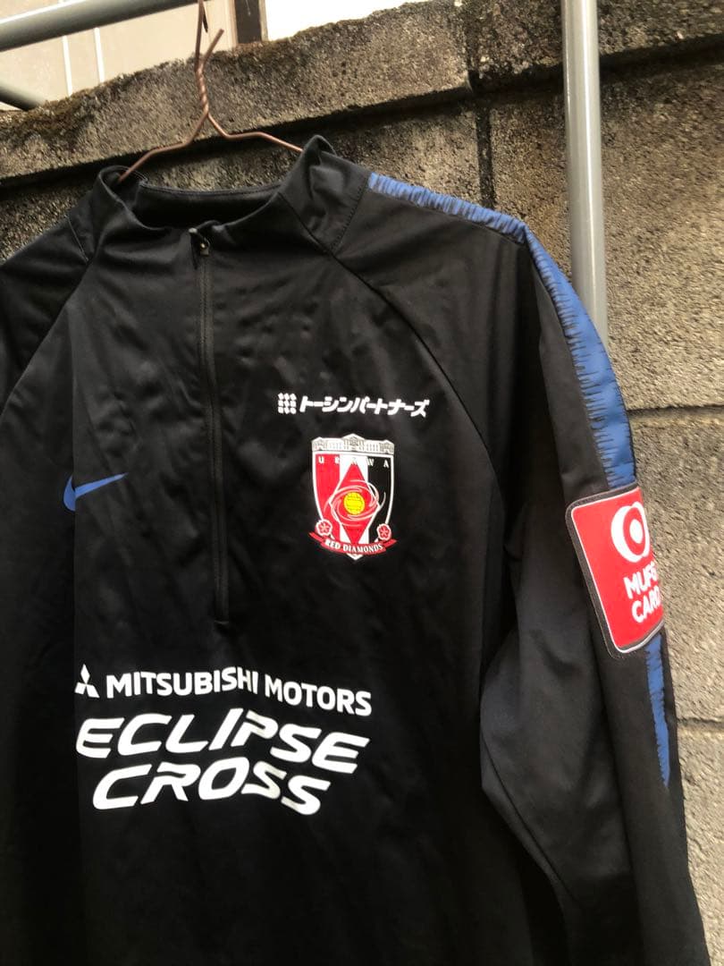 2019 Urawa Nike ECLIPSE CROSS ピステ Lサイズ