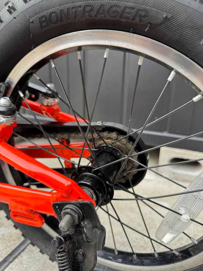 【手渡し】TREK　PRECALIBER 16　オレンジ　2022年