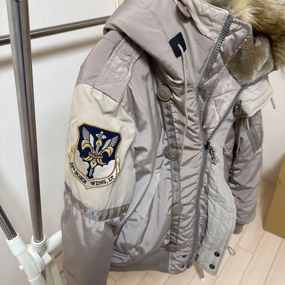 AVIREX N-2B フライトジャケット ベージュ ボア アウター メンズ