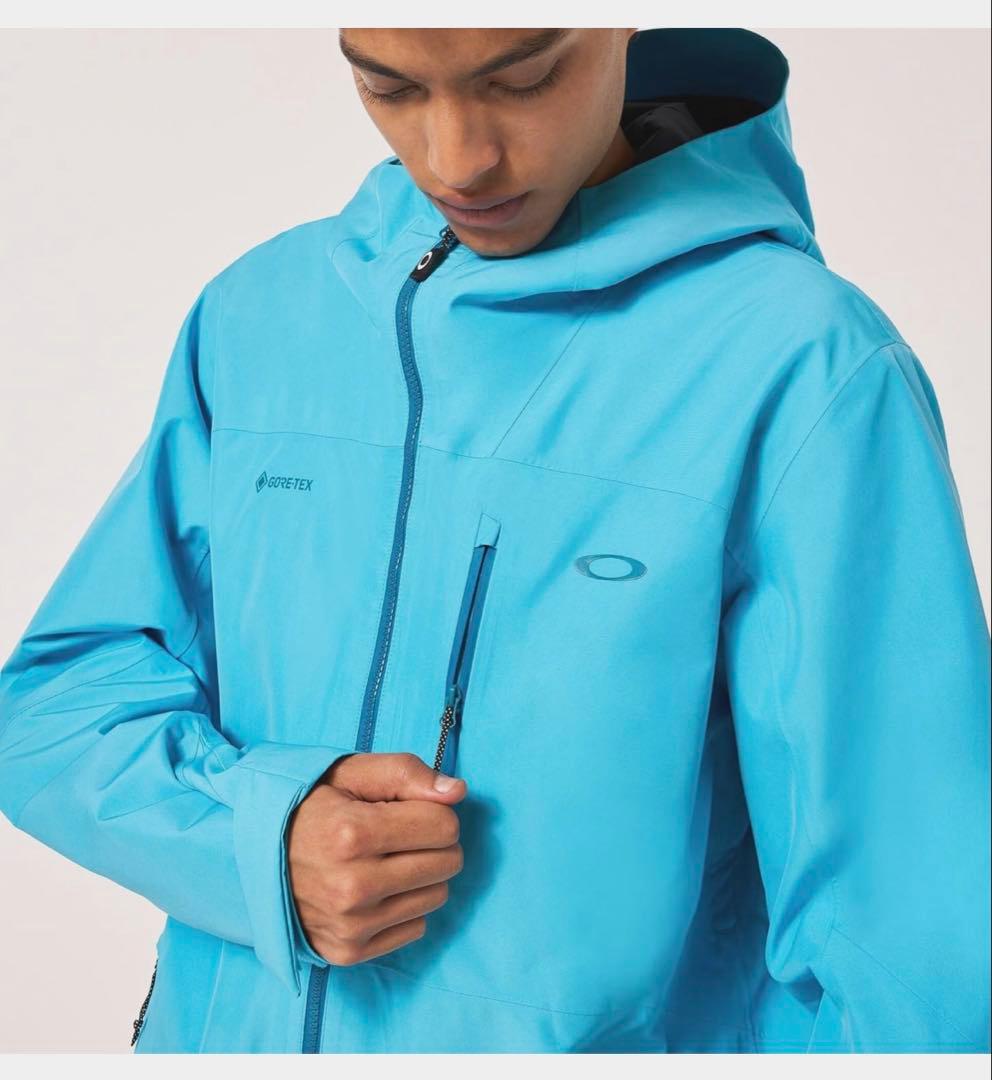 OAKLEY（オークリー）の スノーボード用 GORE-TEX ジャケットです。