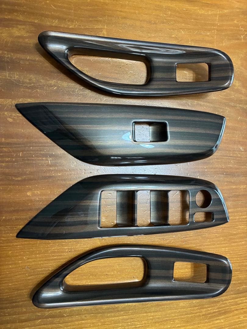 内装トリムパネルセット（木目調）