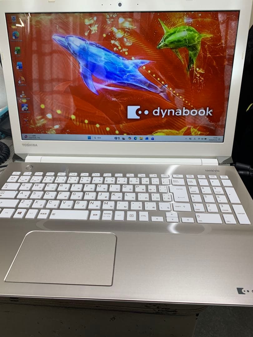 dynabook T65/EG Corei7 SSD240 8GB 第7世代 ②