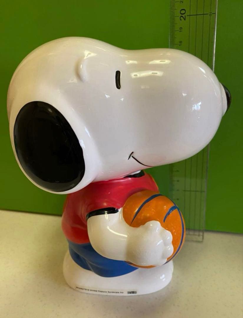 スヌーピー貯金箱陶器　大サイズ　置物　インテリア　野球フィギュア2点セット