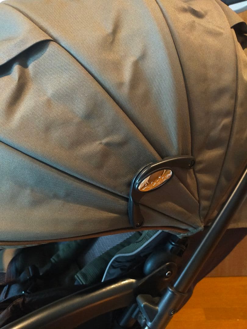 2022年モデル Aprica アップリカ ラクーナビッテクッション カーキ美品